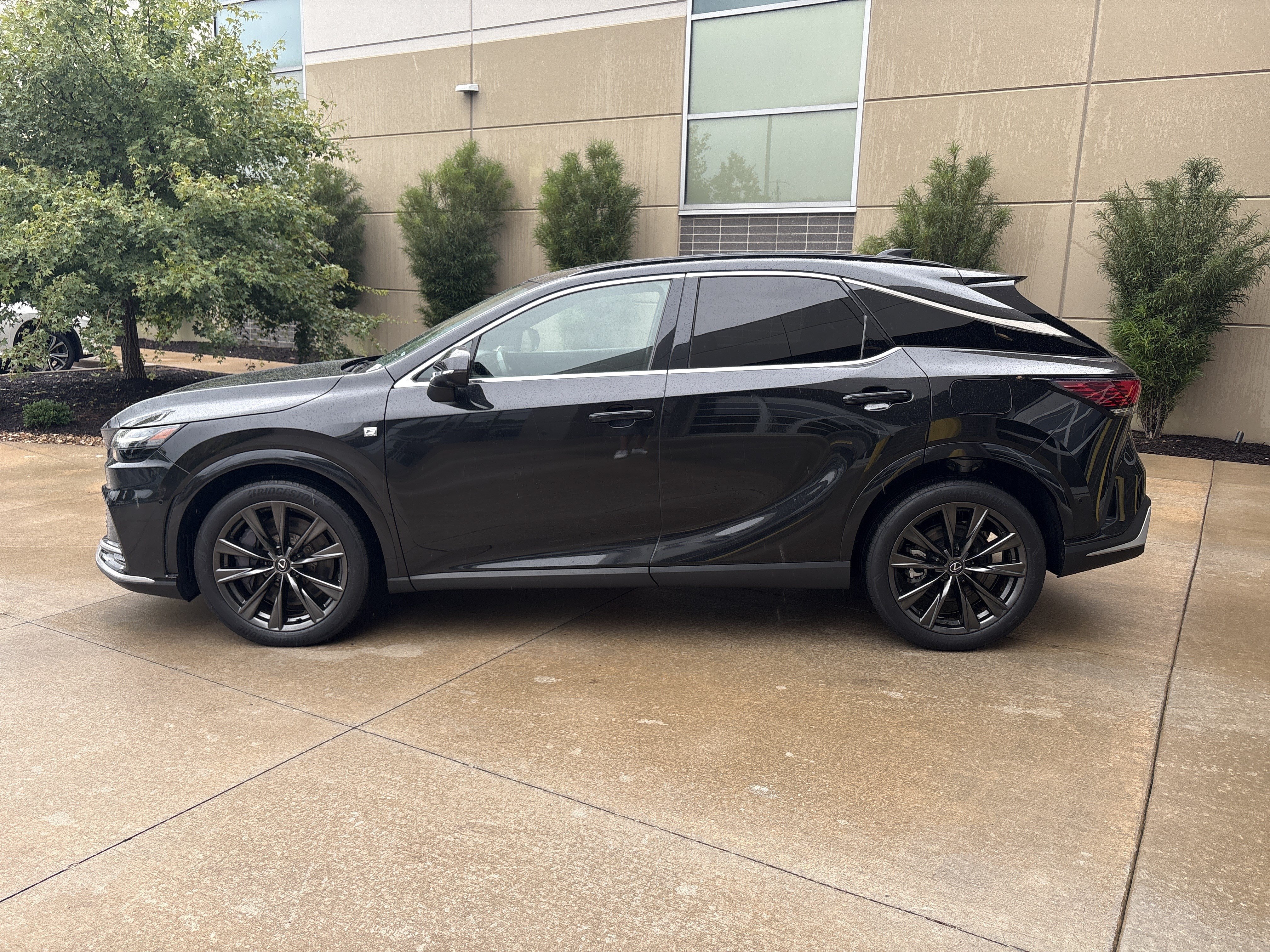 Used 2024 Lexus RX 350 F Sport w/ Convenience Package AWD/4WD image 7