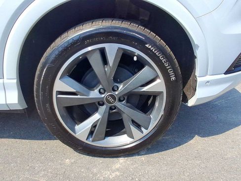 Used 2023 Audi Q4 e-tron Prestige w/ Black Optic Package AWD/4WD image 33