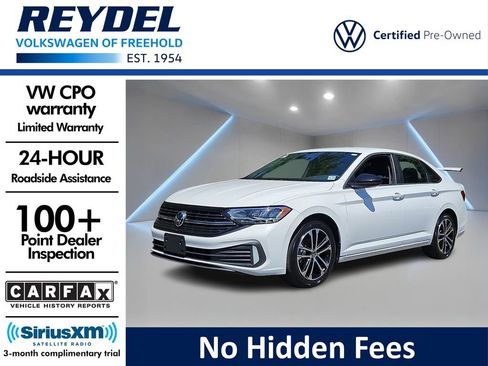 Used 2022 Volkswagen Jetta Sport FWD image 1