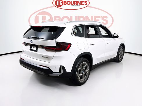 Used 2023 BMW X1 xDrive28i w/ Convenience Package image 11