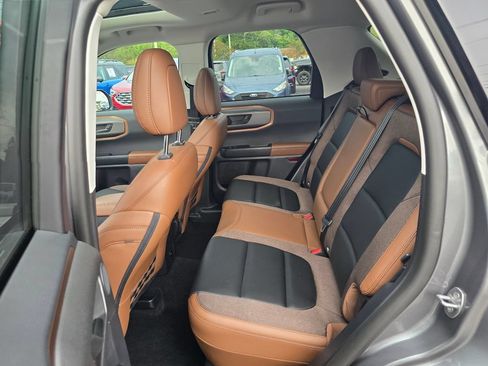 Used 2025 Ford Bronco Sport Outer Banks w/ Outer Banks Tech Package+ AWD/4WD image 11