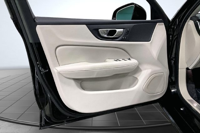 Certified 2025 Volvo S60 B5 Plus FWD image 25