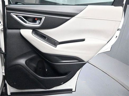 Used 2023 Subaru Forester Premium image 27