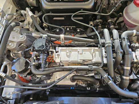 Certified 2023 Mercedes-Benz EQB 350 4MATIC SUV image 32