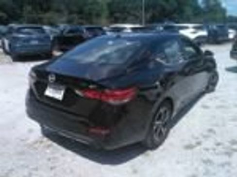 Used 2024 Nissan Sentra SV FWD image 4