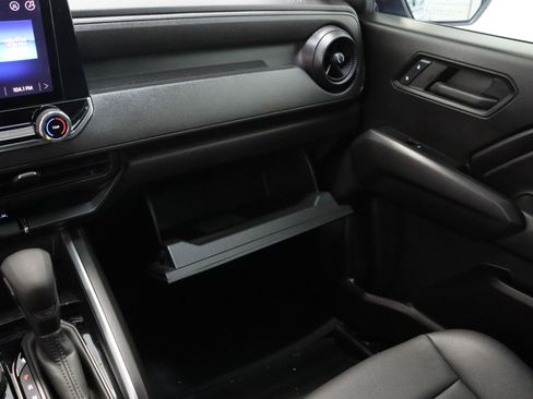 Used 2024 Chevrolet Colorado Trail Boss w/ Advanced Trailering Package image 22