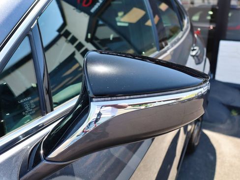 Used 2023 Lexus UX 250h AWD w/ Premium Package image 12
