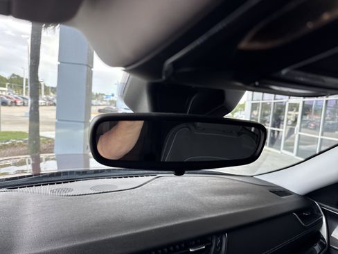 Used 2021 Jeep Grand Cherokee L Laredo w/ Luxury Tech Group I image 26