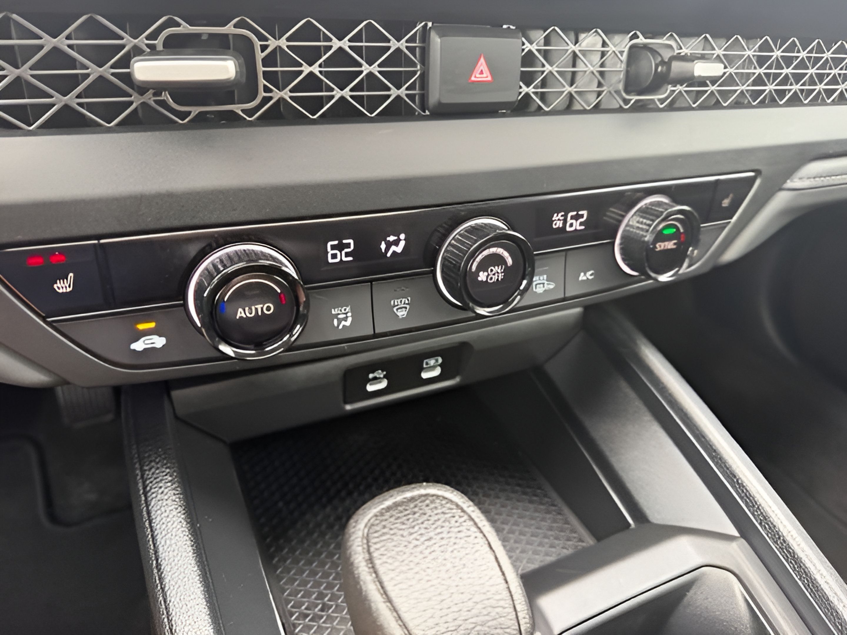 Used 2024 Honda Accord EX image 17