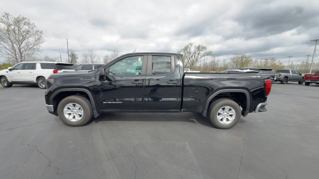 Certified 2023 GMC Sierra 1500 Pro w/ Pro Value Package AWD/4WD image 5