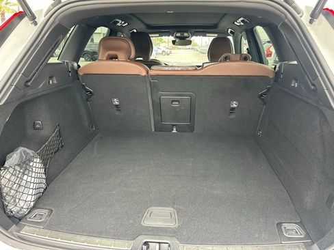 New 2024 Volvo XC60 T8 Plus AWD/4WD image 7