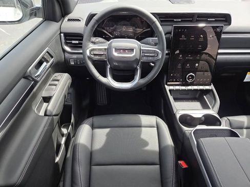 New 2026 GMC Terrain Elevation AWD/4WD image 34