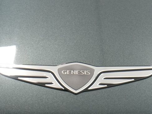 Used 2023 Genesis G90 3.5T image 12