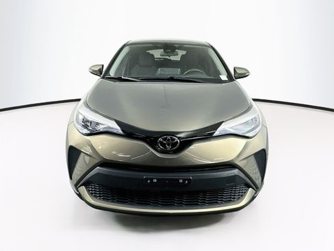 Used 2021 Toyota C-HR LE FWD image 2
