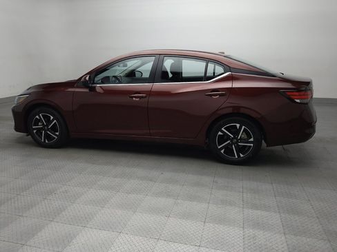Used 2025 Nissan Sentra SV image 3