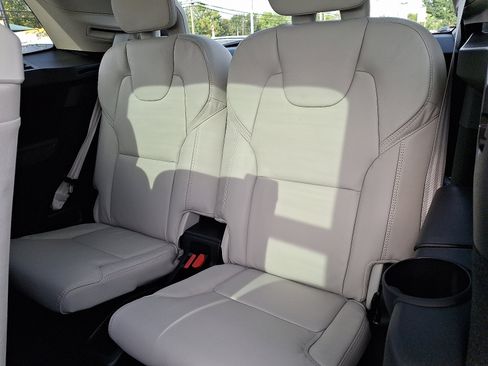 New 2026 Volvo XC90 B6 Ultra w/ Protection Package image 6