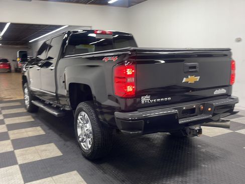 Used 2016 Chevrolet Silverado 2500 High Country w/ Duramax Plus Package AWD/4WD image 15