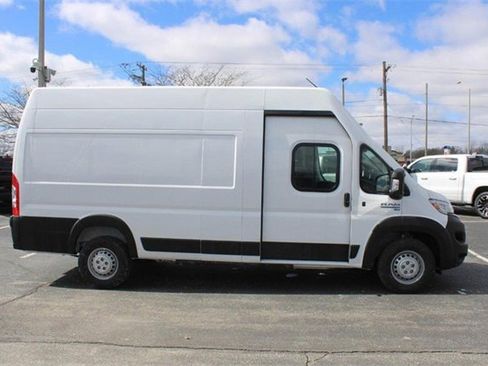 New 2025 RAM ProMaster 3500 image 2