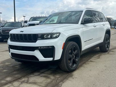 New 2026 Jeep Grand Cherokee Limited w/ Limited Altitude Package