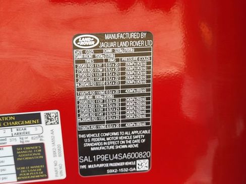 Used 2025 Land Rover Range Rover Sport SE AWD/4WD image 27