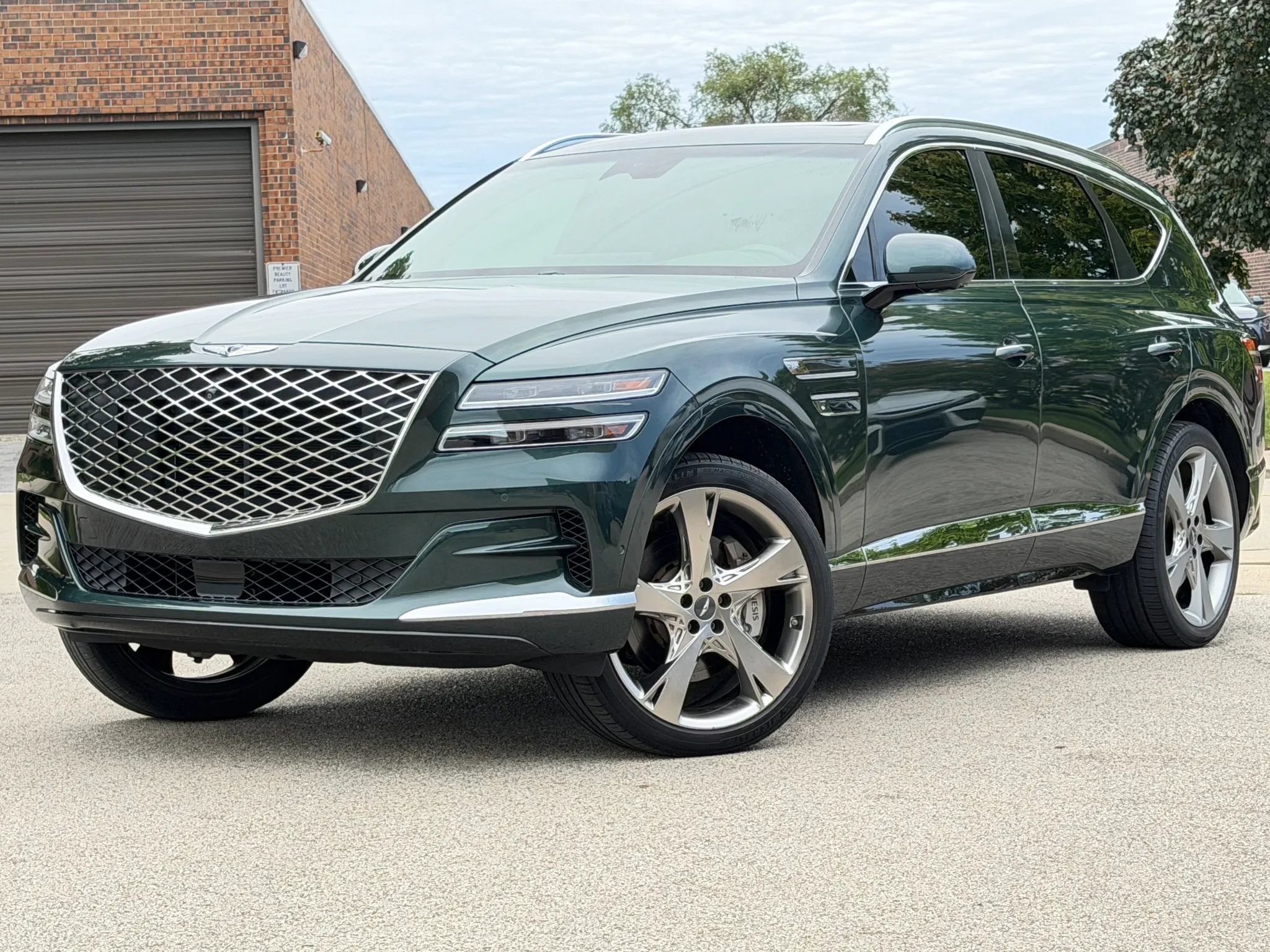 Used 2023 Genesis GV80 3.5T w/ Prestige Package AWD/4WD image 2