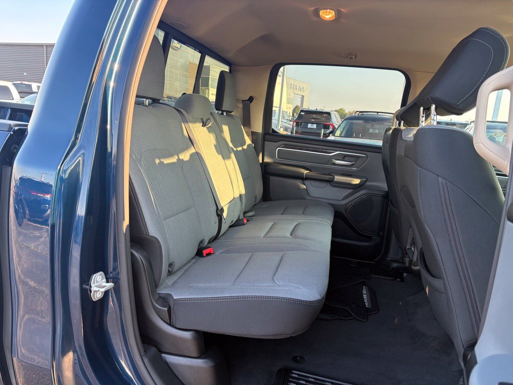 Used 2020 RAM 1500 Big Horn AWD/4WD image 17