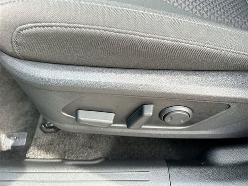 Used 2026 Kia Sportage LX w/ LX Convenience Package image 25