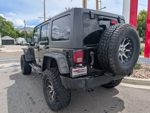 Used 2015 Jeep Wrangler Unlimited Sport w/ Quick Order Package 24S AWD/4WD image 6