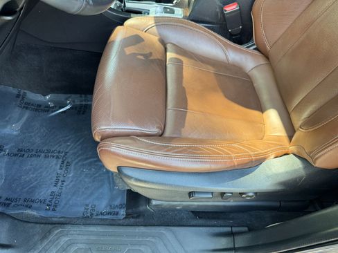 Used 2023 Subaru Ascent Touring AWD/4WD image 24