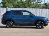 Used 2021 Chevrolet TrailBlazer LT w/ Convenience Package image 3