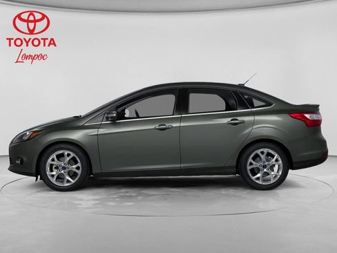 Used 2014 Ford Focus SE FWD image 3