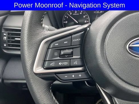Used 2025 Subaru Outback Premium AWD/4WD image 18