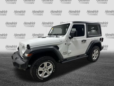 Used 2020 Jeep Wrangler Sport AWD/4WD image 5