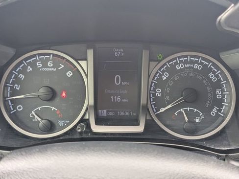 Used 2019 Toyota Tacoma SR5 image 29