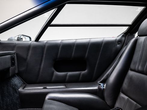 Used 1989 Lamborghini Countach Coupe RWD image 27