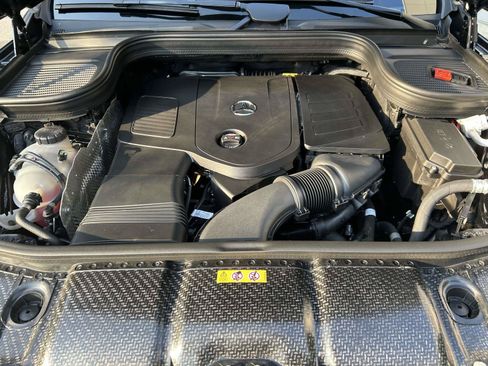 Certified 2025 Mercedes-Benz GLE 450e 4MATIC image 53