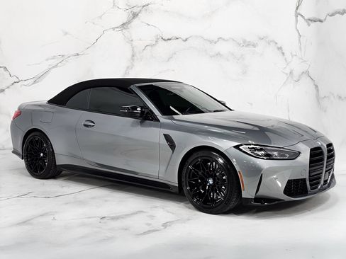 Used 2022 BMW M4 xDrive Competition image 2