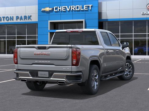 New 2026 GMC Sierra 1500 SLE image 4