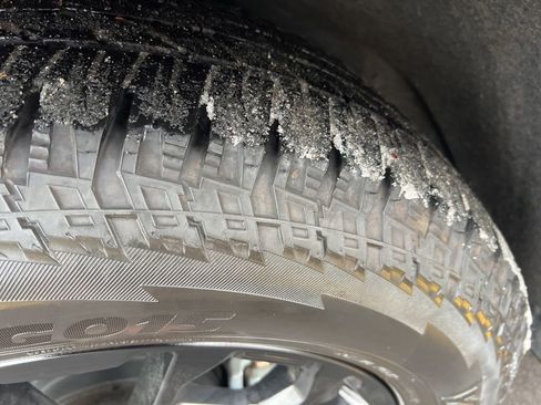 Certified 2025 Nissan Armada PRO-4X w/ Pro-4X Premium Package image 42