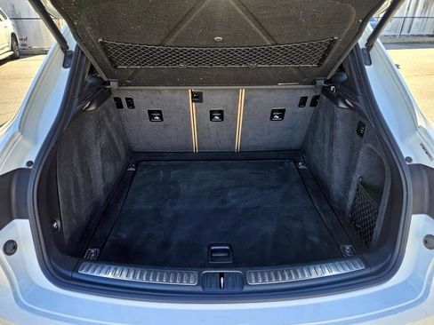 Used 2018 Porsche Macan image 13