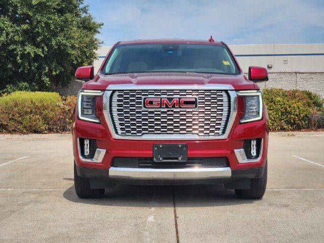 Used 2023 GMC Yukon XL Denali AWD/4WD image 2