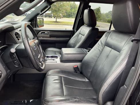 Used 2017 Ford Expedition EL Platinum AWD/4WD image 10