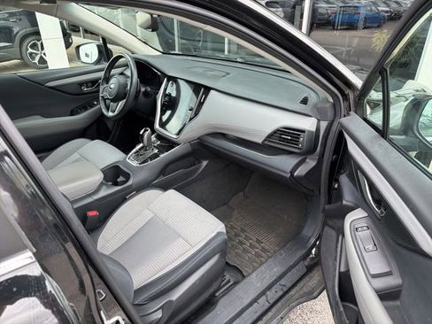 Used 2021 Subaru Outback Premium AWD/4WD image 3