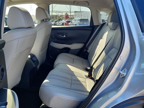 New 2026 Honda HR-V EX-L image 6