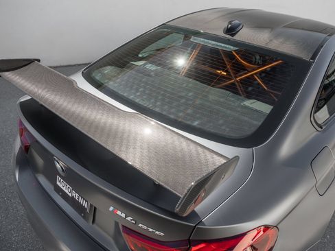 Used 2016 BMW M4 GTS RWD image 4