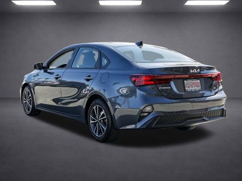 Used 2024 Kia Forte LXS image 6