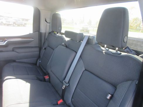 New 2026 GMC Sierra 1500 Elevation image 15