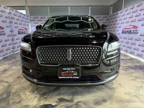 Used 2021 Lincoln Nautilus Reserve AWD/4WD image 3