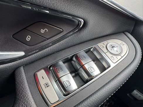 Used 2020 Mercedes-Benz GLC 43 AMG GLC 43 AMG image 37