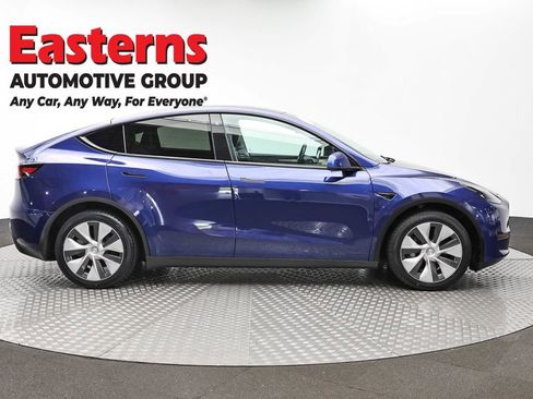 Used 2023 Tesla Model Y Long Range AWD/4WD image 4